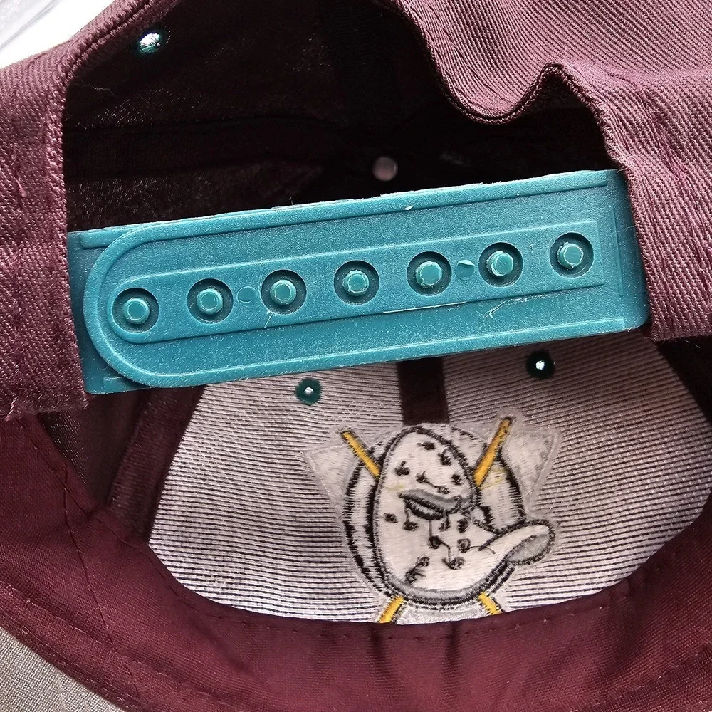 Vintage Anaheim Mighty Ducks Logo 7 NHL Snapback Hat Cap Blockhead Logo Disney